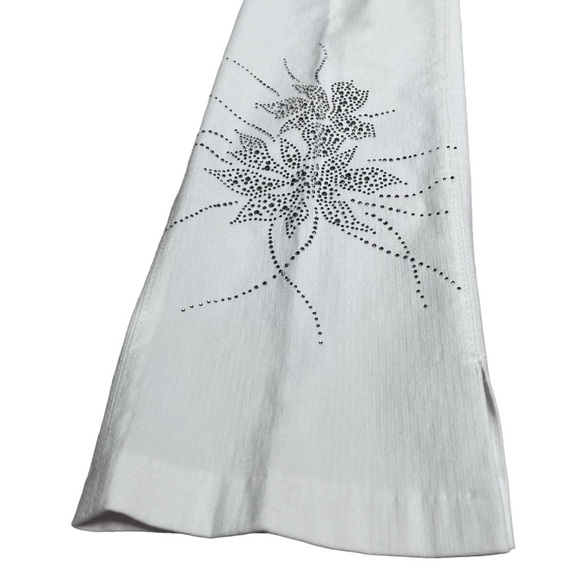 NWOT KAVELI Silver Floral Embellishments Front Slit White Ankle Pants Size 14 - Picture 5 of 16